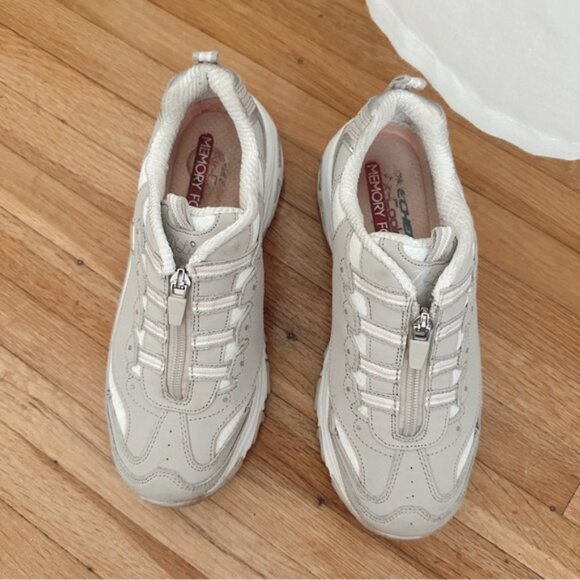 TRUE Y2K SKETCHERS zip up d’lites sneakers - Picture 3 of 5